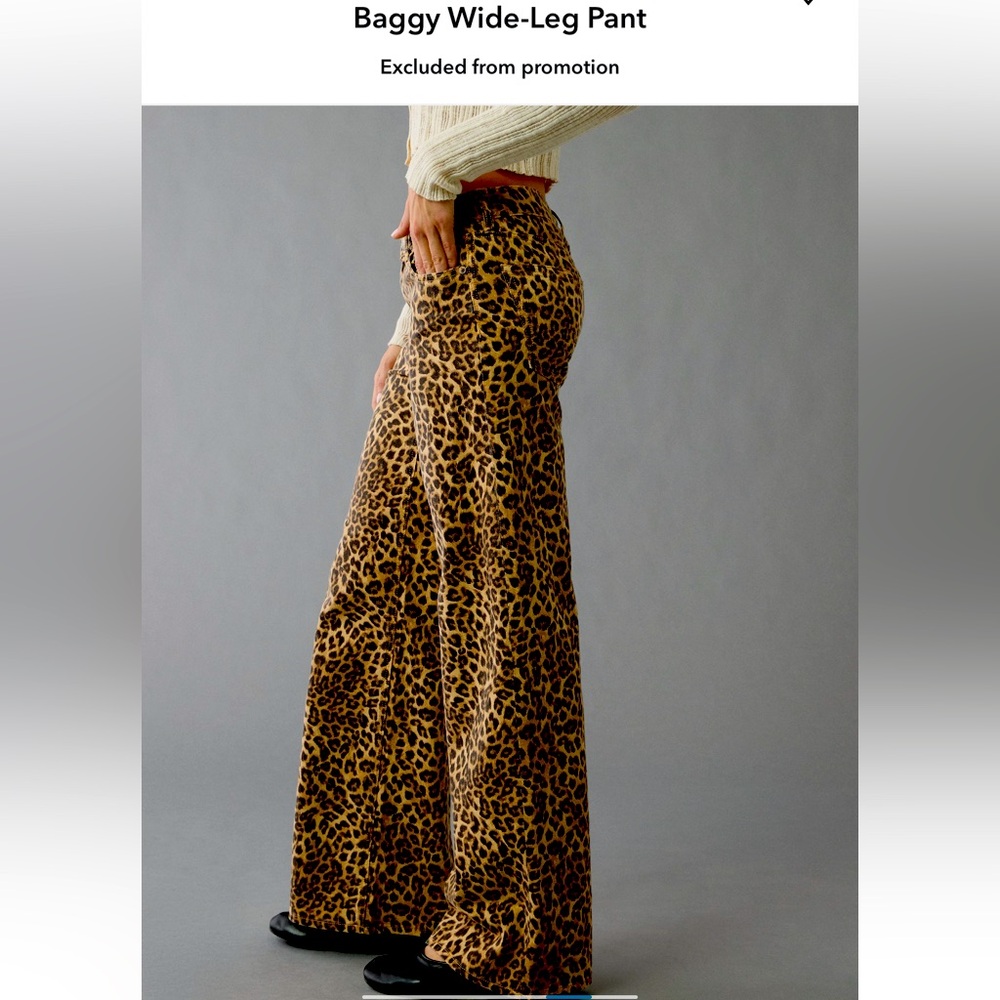 Brand New AE Stretch leopard jeans- low rise baggy wide leg pant size 0 regular